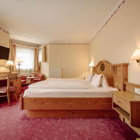Hotel Resl Flachau